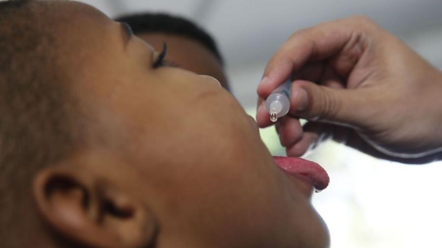 Substituição da gotinha na prevenção à pólio aumentará proteção