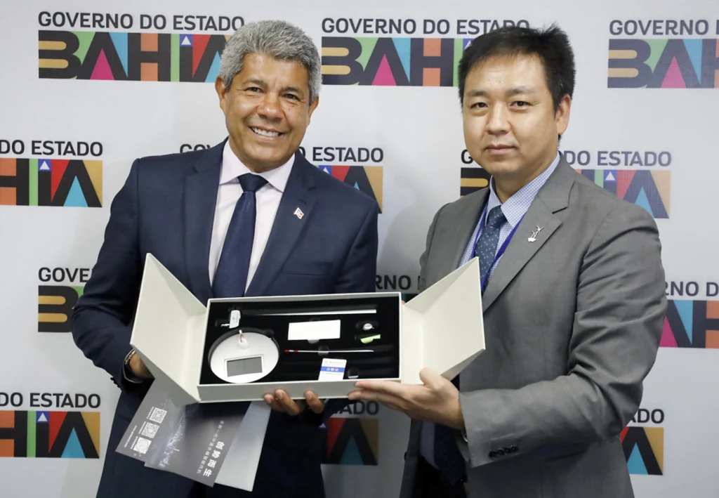 Fábrica chinesa de aerogeradores é anunciada na Bahia