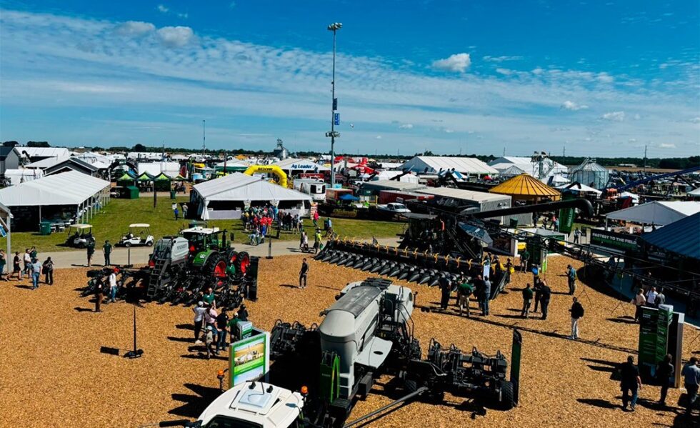 Aiba representa o agro baiano em visita a Farm Progress Show em Illinois (EUA)