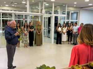 Sicredi inaugura espaço exclusivo para empreendedoras do programa Donas do Negócio em LEM