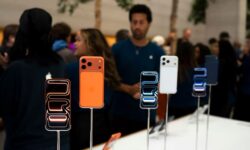 Apple só vai lançar iPhones caros em 2026, e agora?