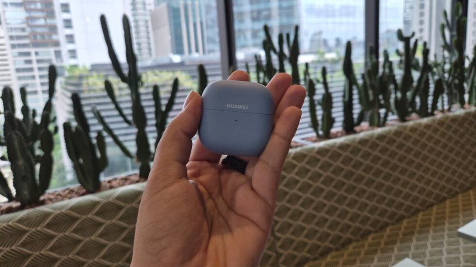 Huawei FreeClip 2: O brinco que toca suas músicas!