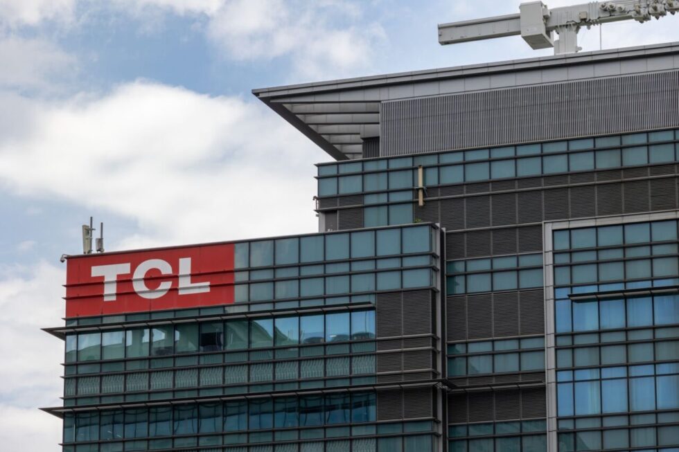 TCL e Sony se unem para transformar TVs e áudio em casa