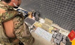 PRF apreende eletrônicos e remédios ilegais em operação no Ceará