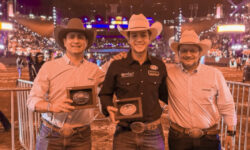 Connan e PBR Brazil entregam prêmio de R$ 100 mil ao Touro do Ano em Barretos